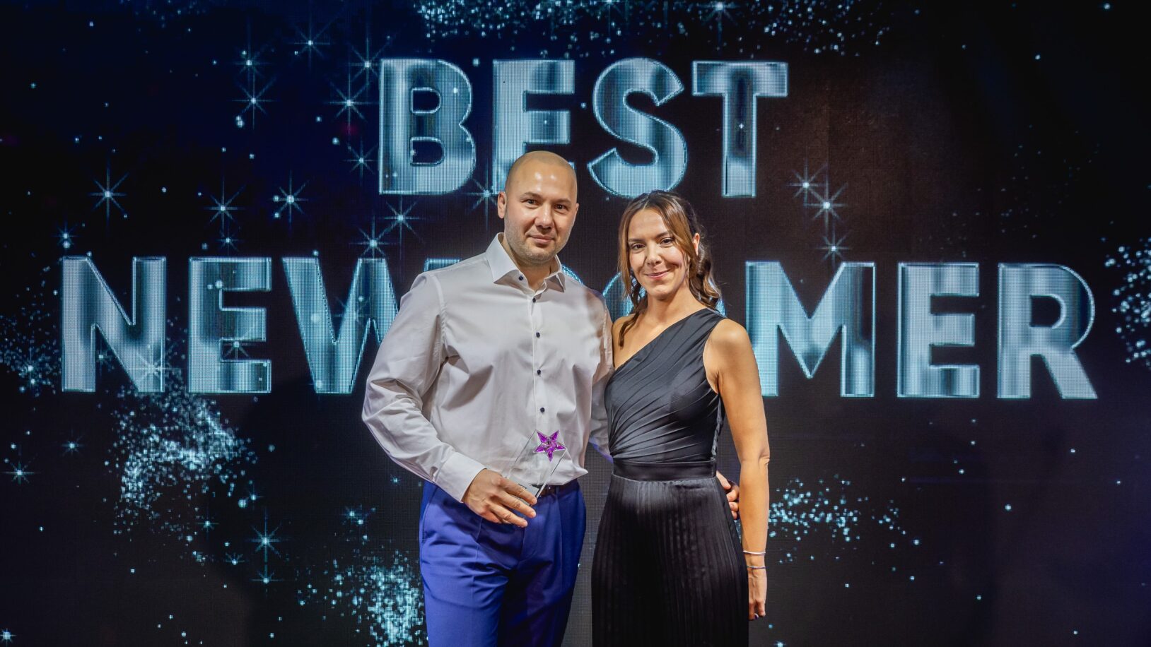 Andrei Gornostajev receiving his award